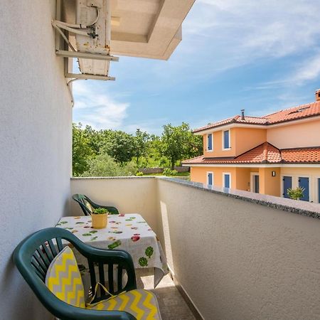 Apartment Mira 3 Klimno Eksteriør bilde
